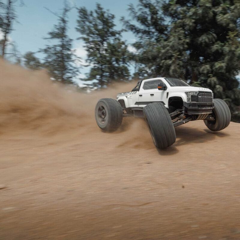 1-7 BIG ROCK 6S 4X4 RTR Brushless Monster Truck  White