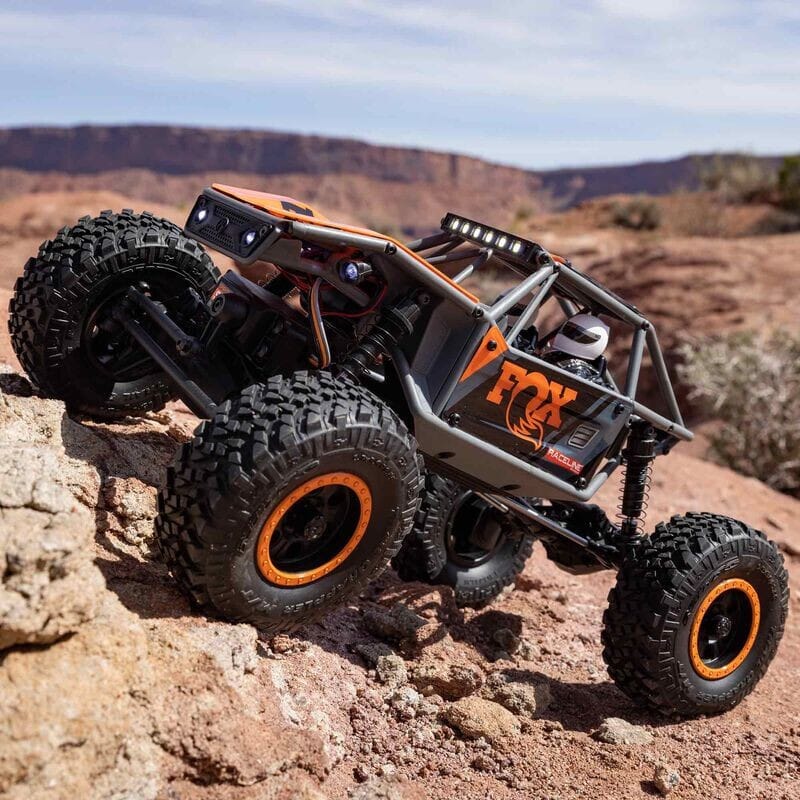 1-18 UTB18 Capra 4X4 RTR Brushed Rock Crawler (Battery & Charger Included)  Gray