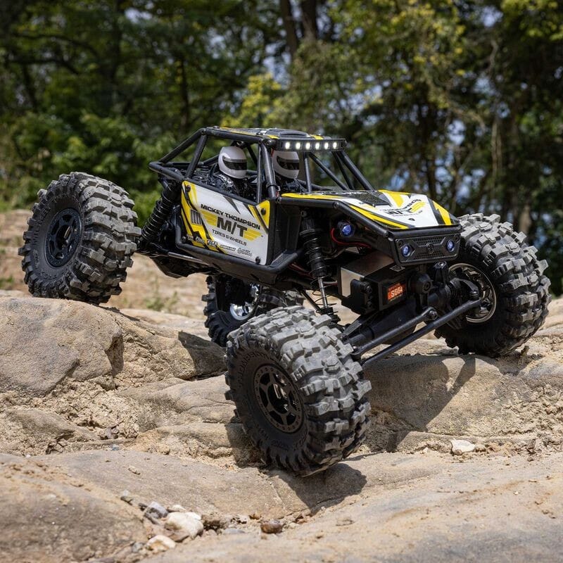 1-18 UTB18 Capra 4WS 4WD Trail Buggy RTR with Battery & Charger  Yellow