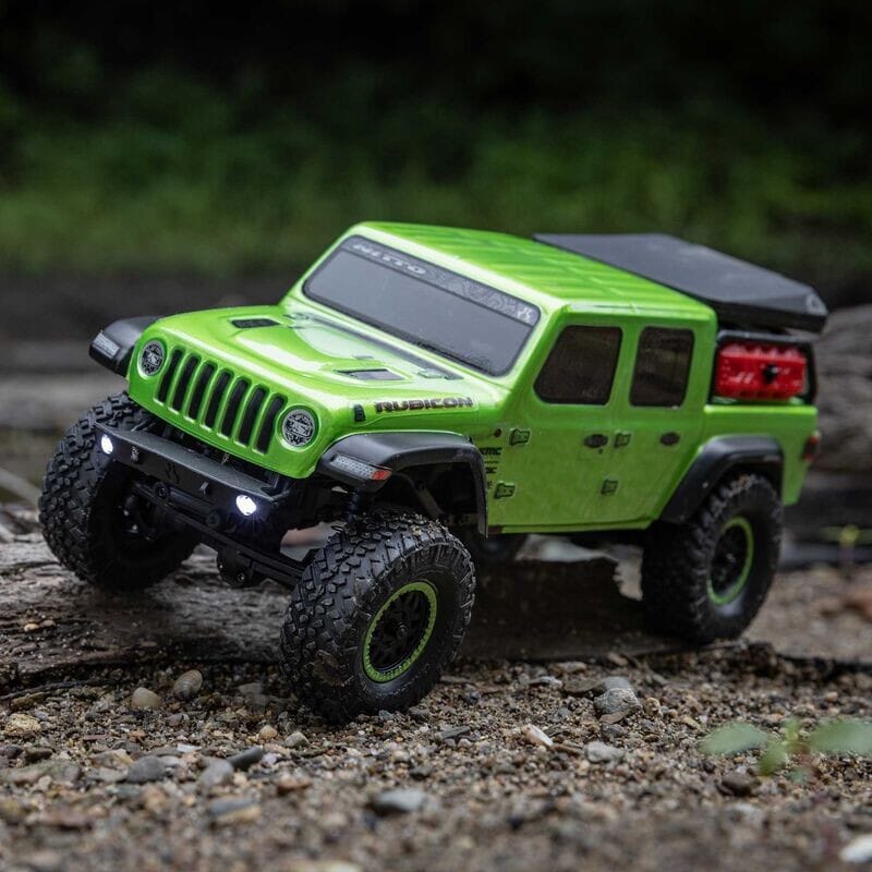 1-24 SCX24 Jeep JT Gladiator 4X4 RTR Brushed Rock Crawler (Battery & Charger Included)  Green
