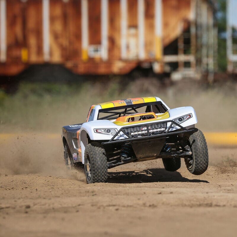 1/5 5IVE-T 2.0 V2 4X4 BND Gas Short Course Truck  Orange