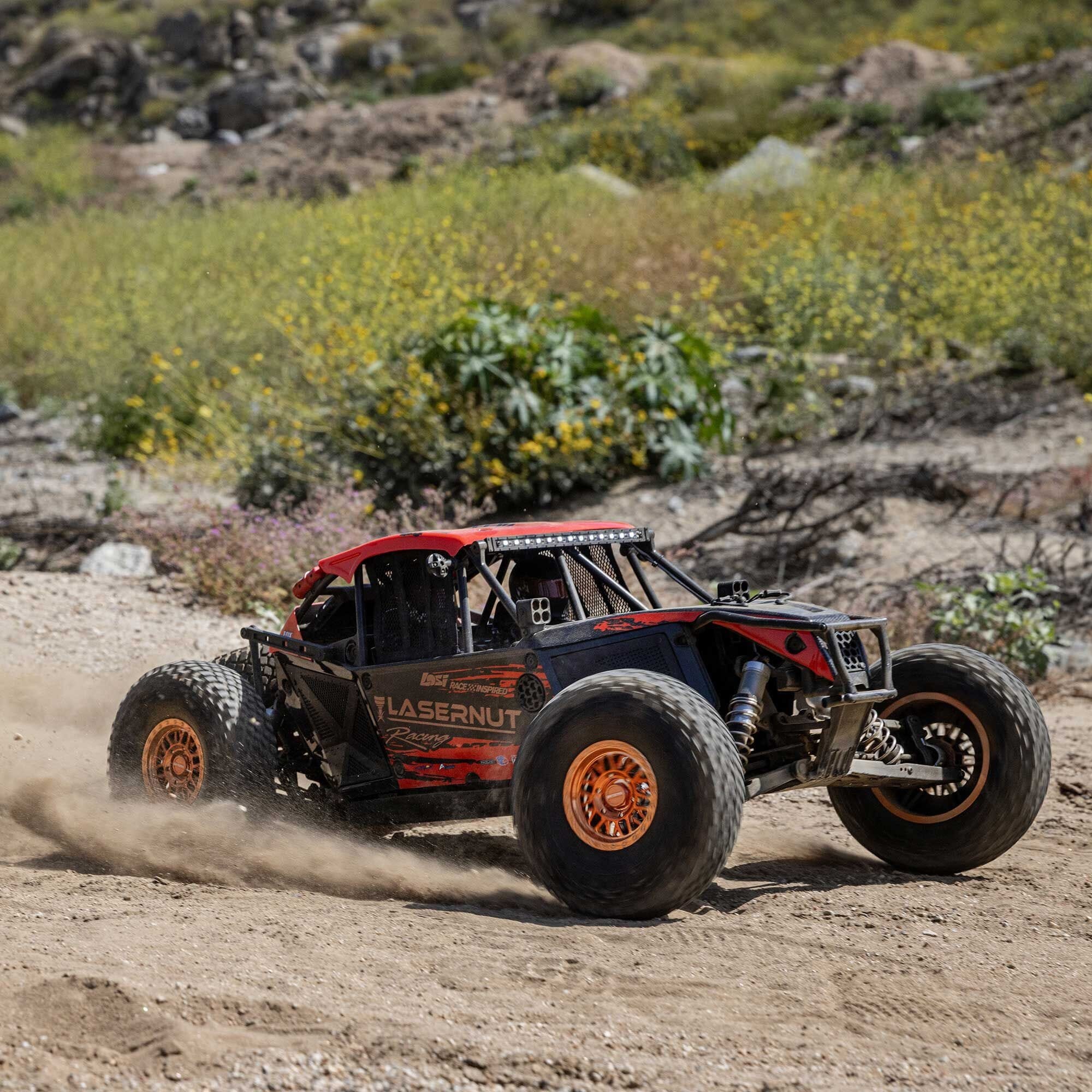 1-6 8IGHT Super Lasernut 6S 4X4 RTR Brushless Desert Buggy  Red