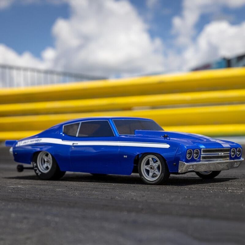 1-16 Mini 1970 Chevy Chevelle 2S 2WD RTR Brushless No Prep Drag Car (Battery & Charger Included)  Blue