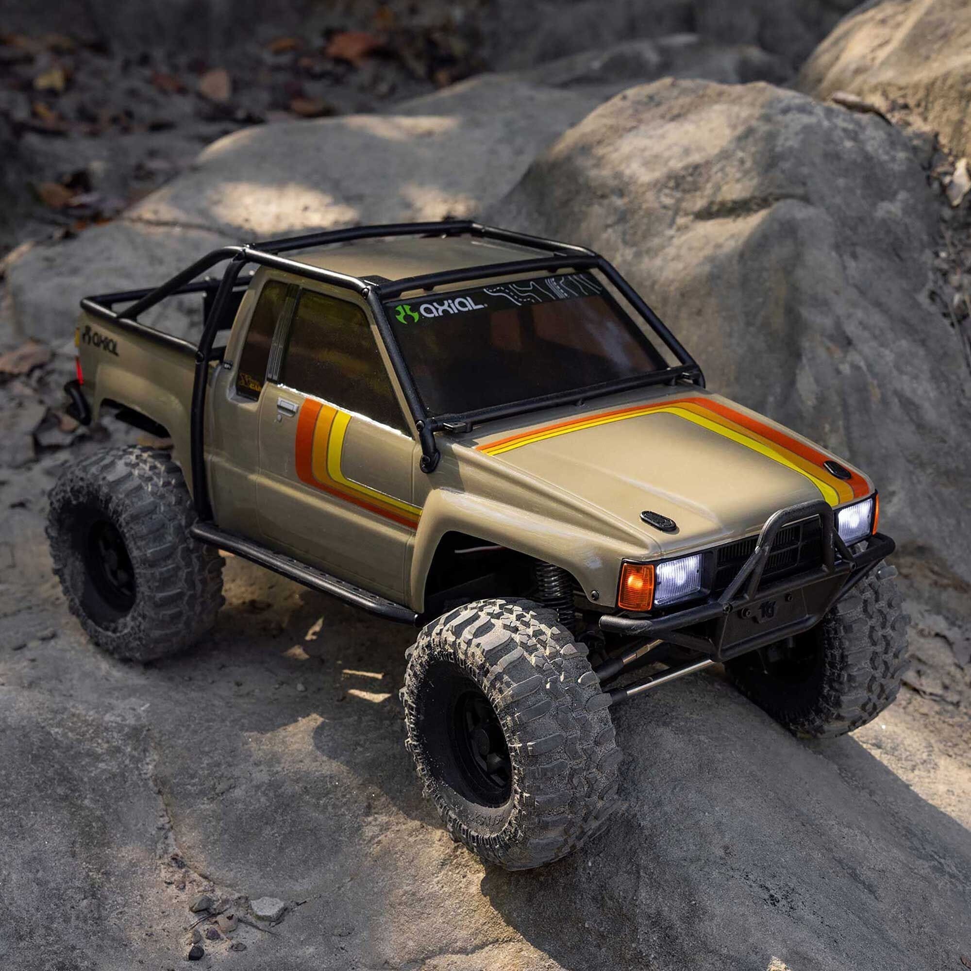 1-10 SCX10 III 1987 Toyota SR5 4X4 RTR Brushed Rock Crawler  Tan
