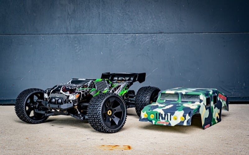 1:8 Truck "TORCH-GUARDIAN 2in1" green-black 4S RTR