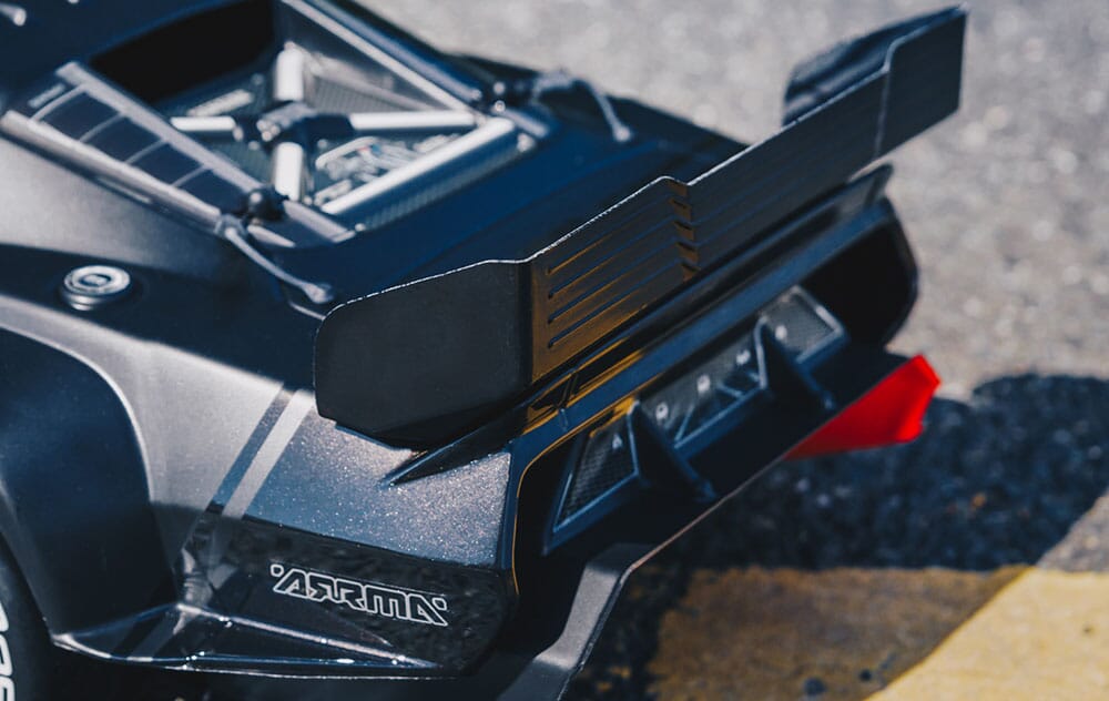 1/7 FELONY 6S BLX Street Bash RTR Negro