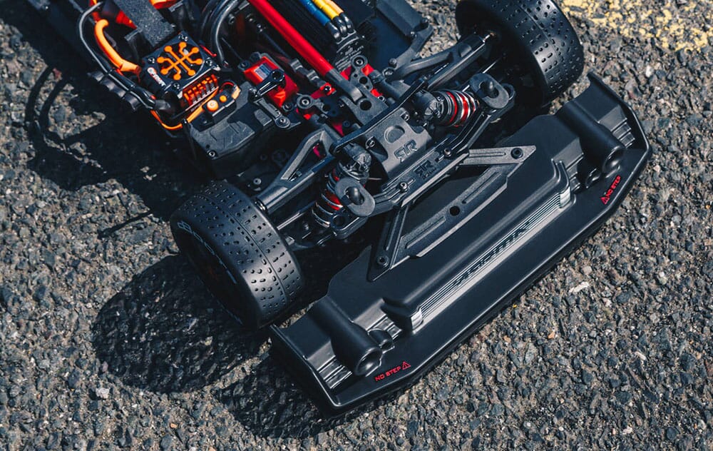 1/7 FELONY 6S BLX Street Bash RTR Negro