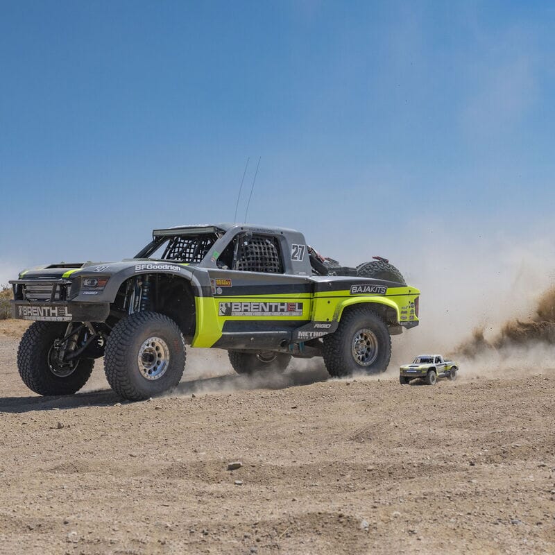 Super Baja Rey 1/6 2.0 4WD  Desert Truck RTR Amarillo