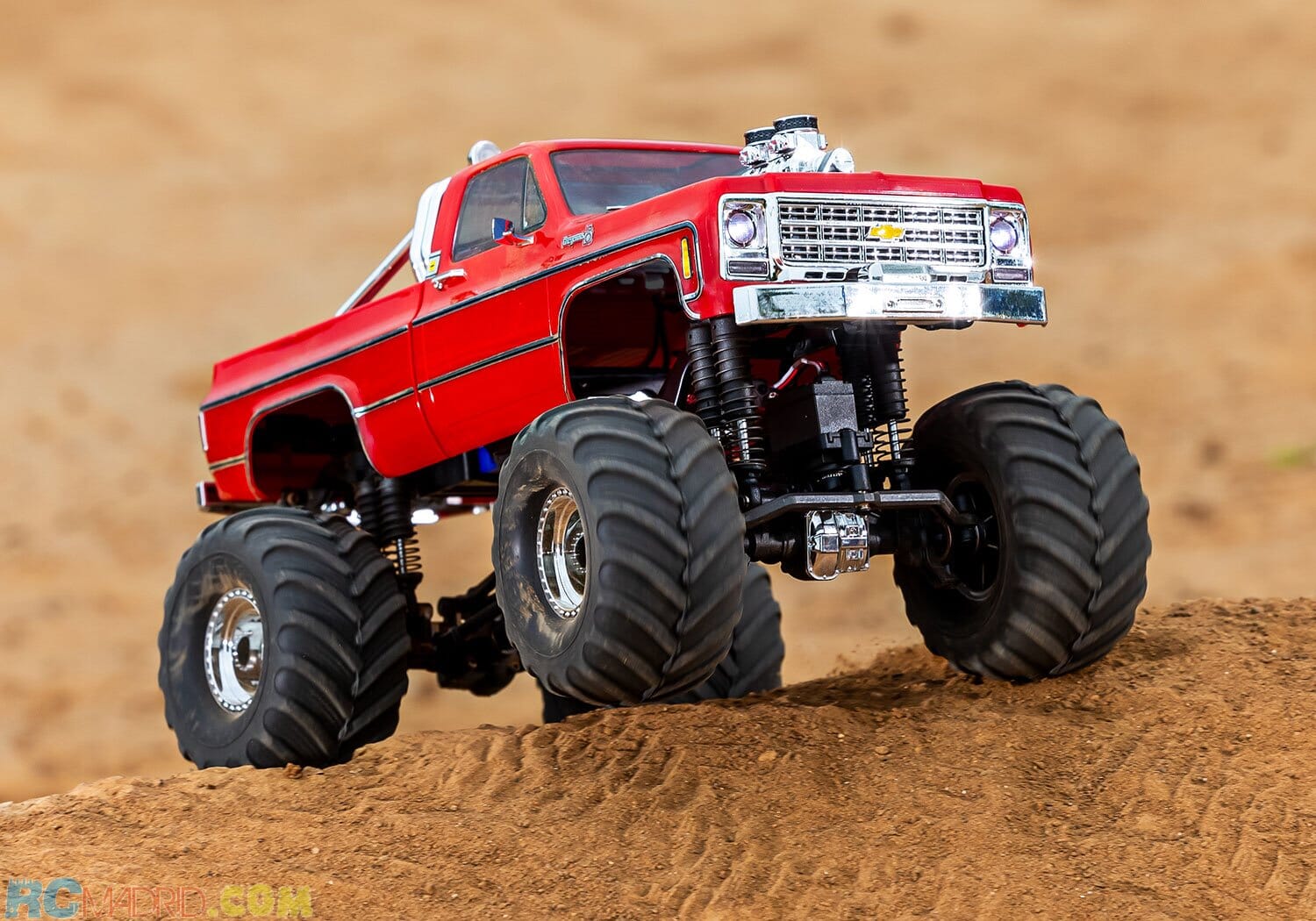 Monster Truck TRX-4MT CHEVROLET K10 negro