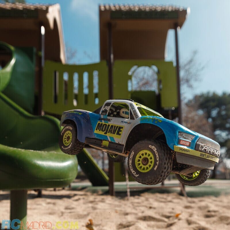 Coche MOJAVE GROM MEGA 1/18 4X4 Desert truck RTR con bateria y cargador