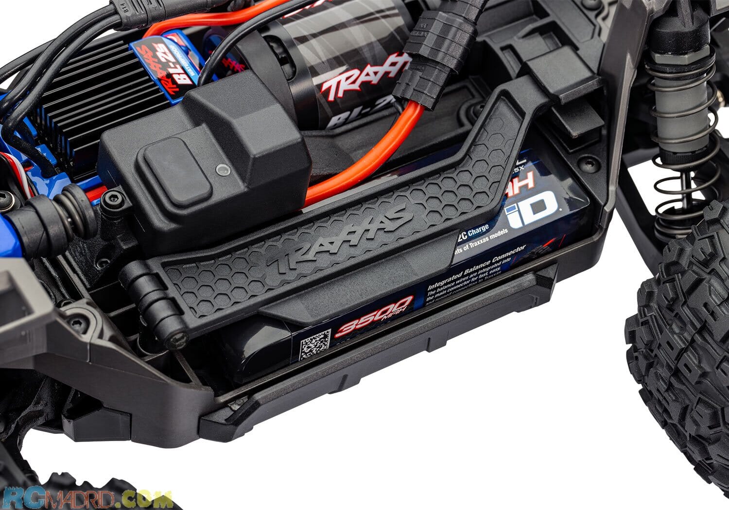 Traxxas mini Maxx BL-2s inc. batería y cargador