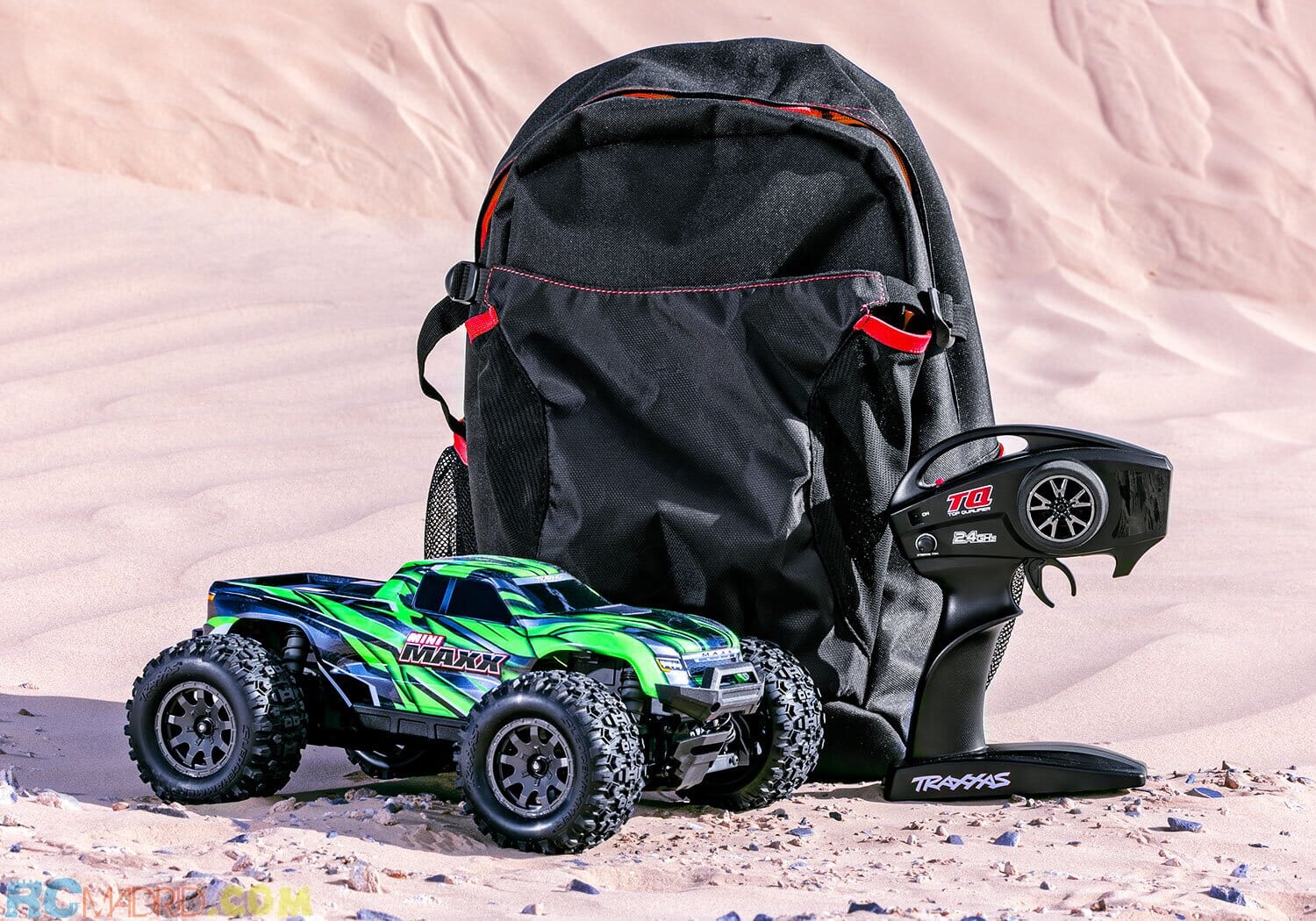 Traxxas mini Maxx BL-2s inc. batería y cargador