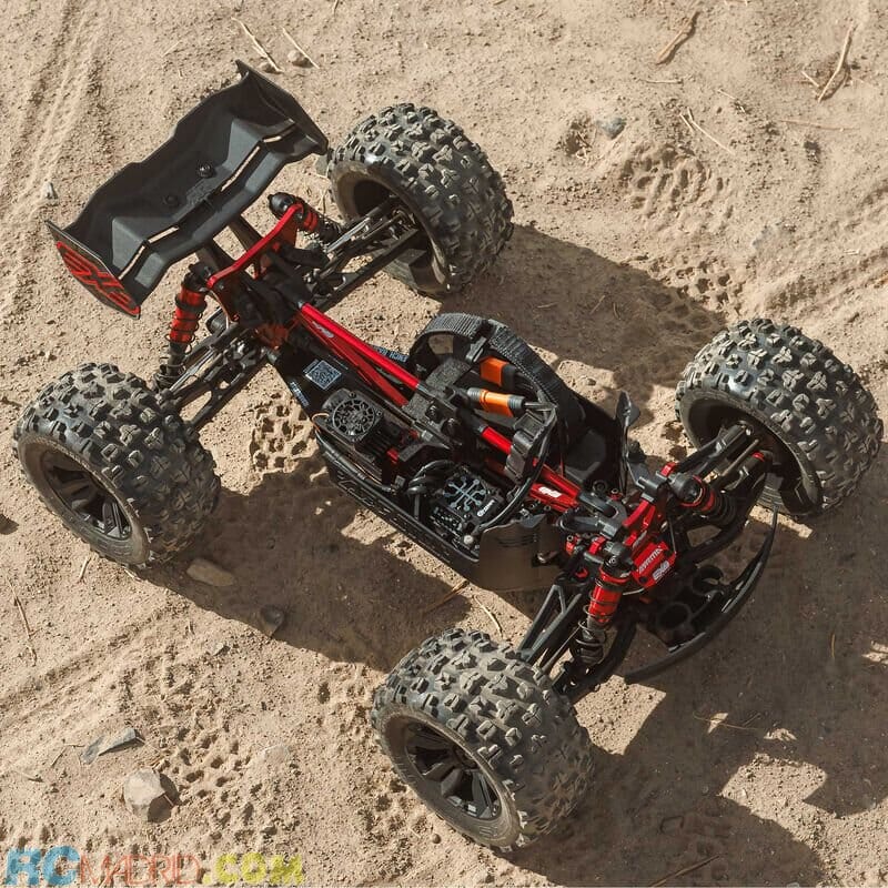 Coche KRATON V6 1/8 6S BLX 4X4 EXB Monster Truck RTR