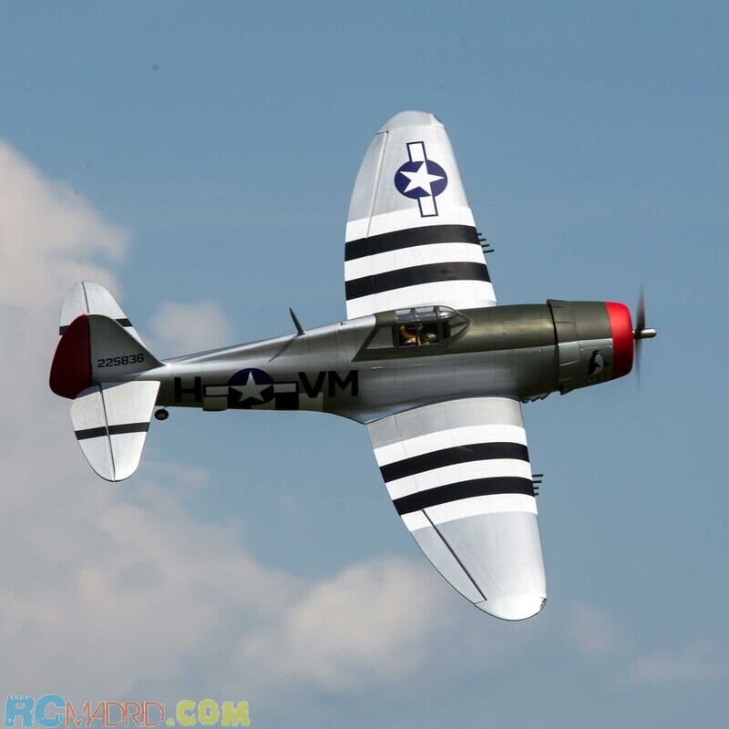 Avión P-47D Thunderbolt 20cc ARF 67"