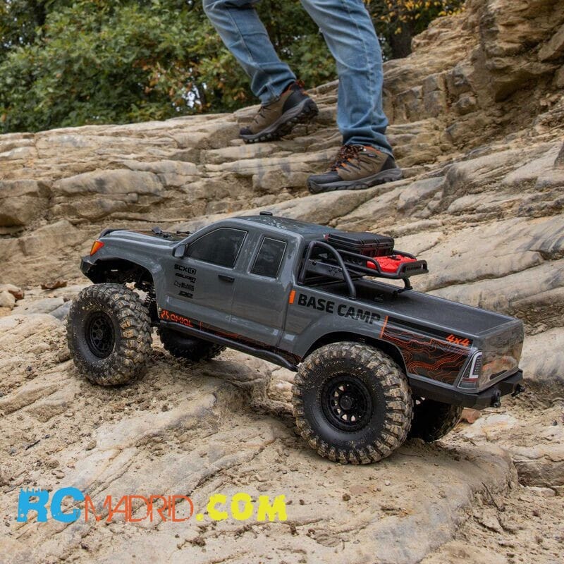 1-10 SCX10 III Base Camp 4X4 Rock Crawler Brushed RTR Gray