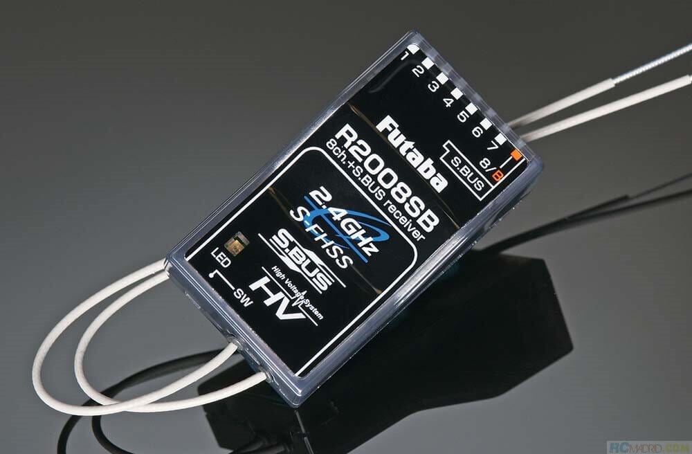 Receptor Futaba R2008SB S.Bus 8-Canales 2.4GHz S-FHSS